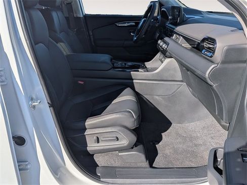 New 2025 Honda Pilot Touring image 35