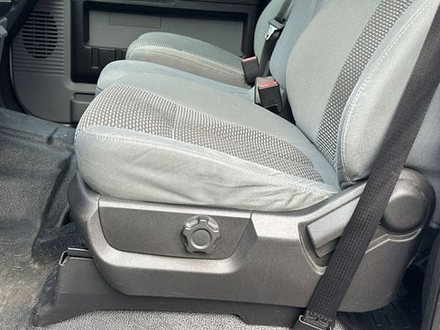 Used 2016 Ford F250 XL w/ Power Equipment Group image 14