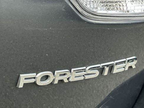 Certified 2023 Subaru Forester Limited AWD/4WD image 19