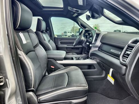 New 2026 RAM 3500 Laramie AWD/4WD image 24