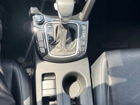 Used 2024 Kia Seltos SX w/ SX Sunroof Package AWD/4WD image 24