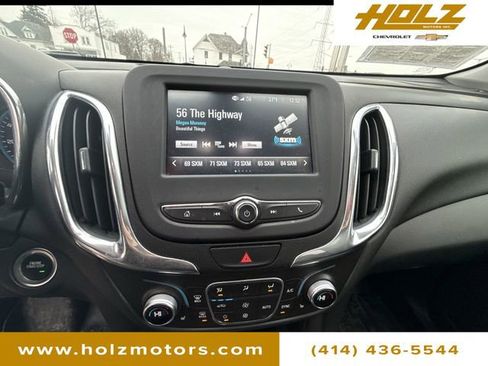 Used 2018 Chevrolet Equinox LT image 13