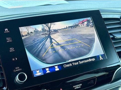 Used 2023 Honda Ridgeline RTL image 13