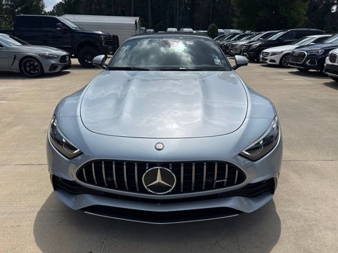 Used 2023 Mercedes-Benz SL 43 AMG image 2