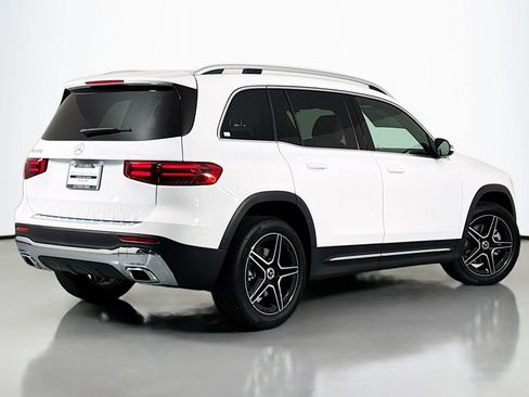 New 2026 Mercedes-Benz GLB 250 image 11