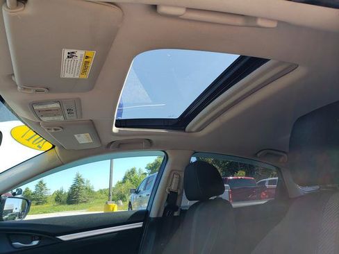Used 2017 Honda Civic EX image 26