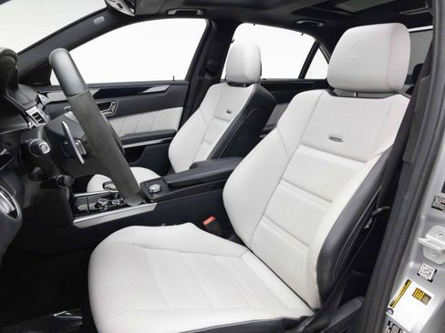 Used 2015 Mercedes-Benz E 63 AMG S-Model image 8