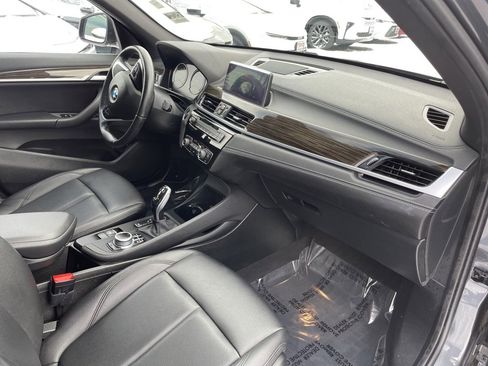Used 2021 BMW X1 xDrive28i w/ Convenience Package image 11