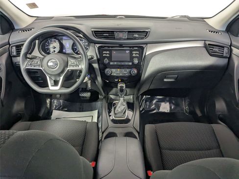Used 2017 Nissan Rogue Sport S w/ S Appearance Package image 36