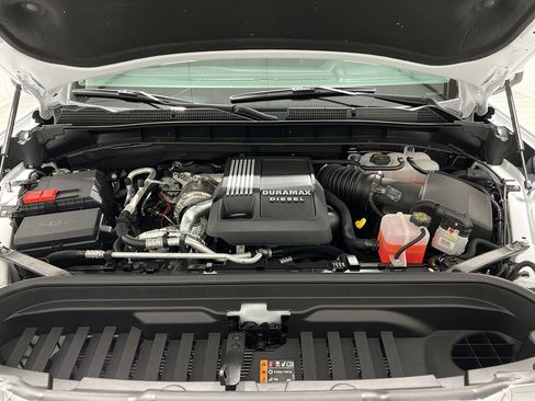 New 2026 GMC Sierra 1500 SLT image 29