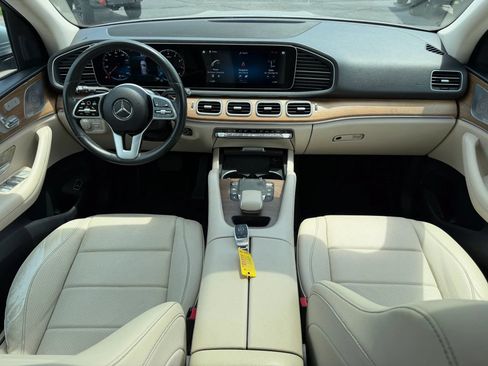 Used 2021 Mercedes-Benz GLE 350 w/ Premium Package image 12