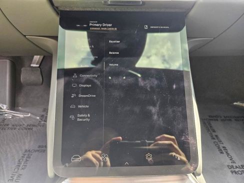 Used 2024 Lucid Air Pure RWD image 51