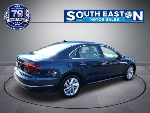 Used 2018 Volkswagen Passat 2.0T SE w/ SE Lighting Package FWD image 7