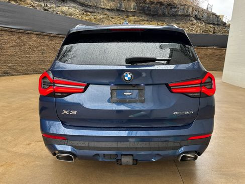 Certified 2022 BMW X3 xDrive30i w/ Premium Package 2 (ZPA) image 4