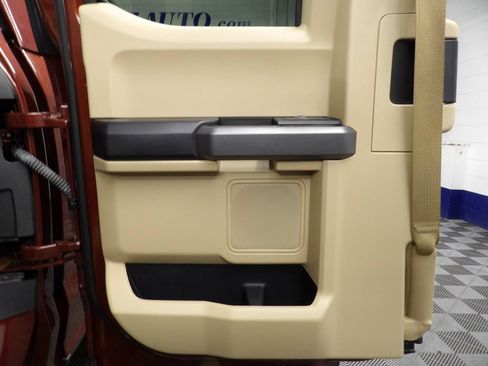 Used 2017 Ford F150 XLT w/ Equipment Group 302A Luxury AWD/4WD image 51