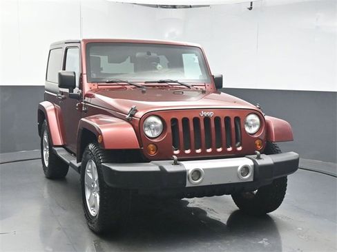 Used 2008 Jeep Wrangler Sahara w/ Dual Top Group image 2