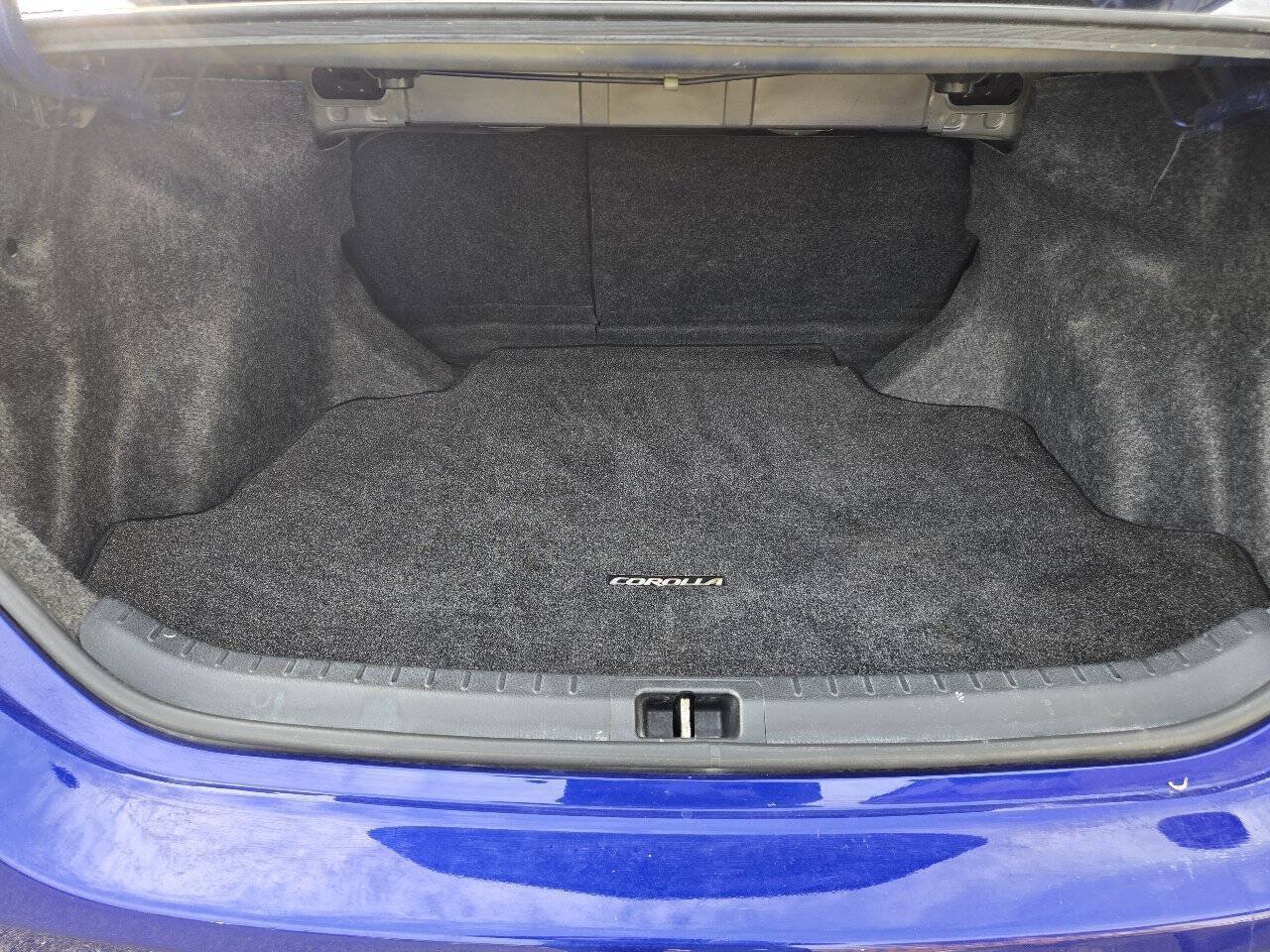 Used 2015 Toyota Corolla S FWD image 6