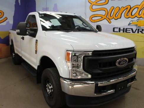 Used 2020 Ford F250 XL w/ Power Equipment Group AWD/4WD image 2