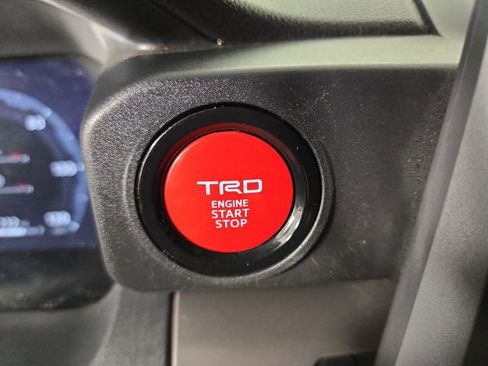 Used 2024 Toyota Tacoma TRD Off-Road image 26