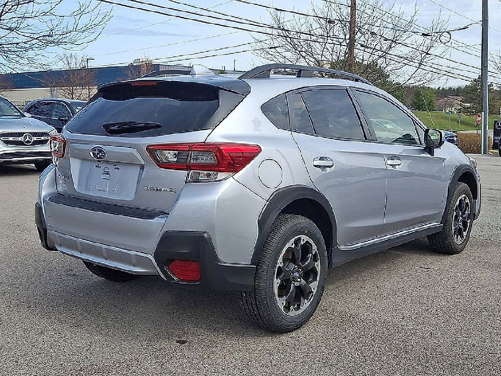 Used 2023 Subaru Crosstrek 2.0i Premium AWD/4WD image 8