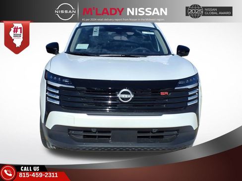 New 2026 Nissan Kicks SR w/ Cold Weather Package image 2