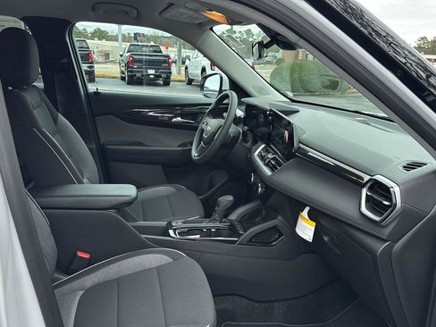 New 2026 Chevrolet TrailBlazer LT image 10