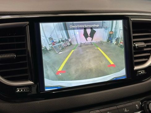 New 2026 Chrysler Voyager LX FWD image 18