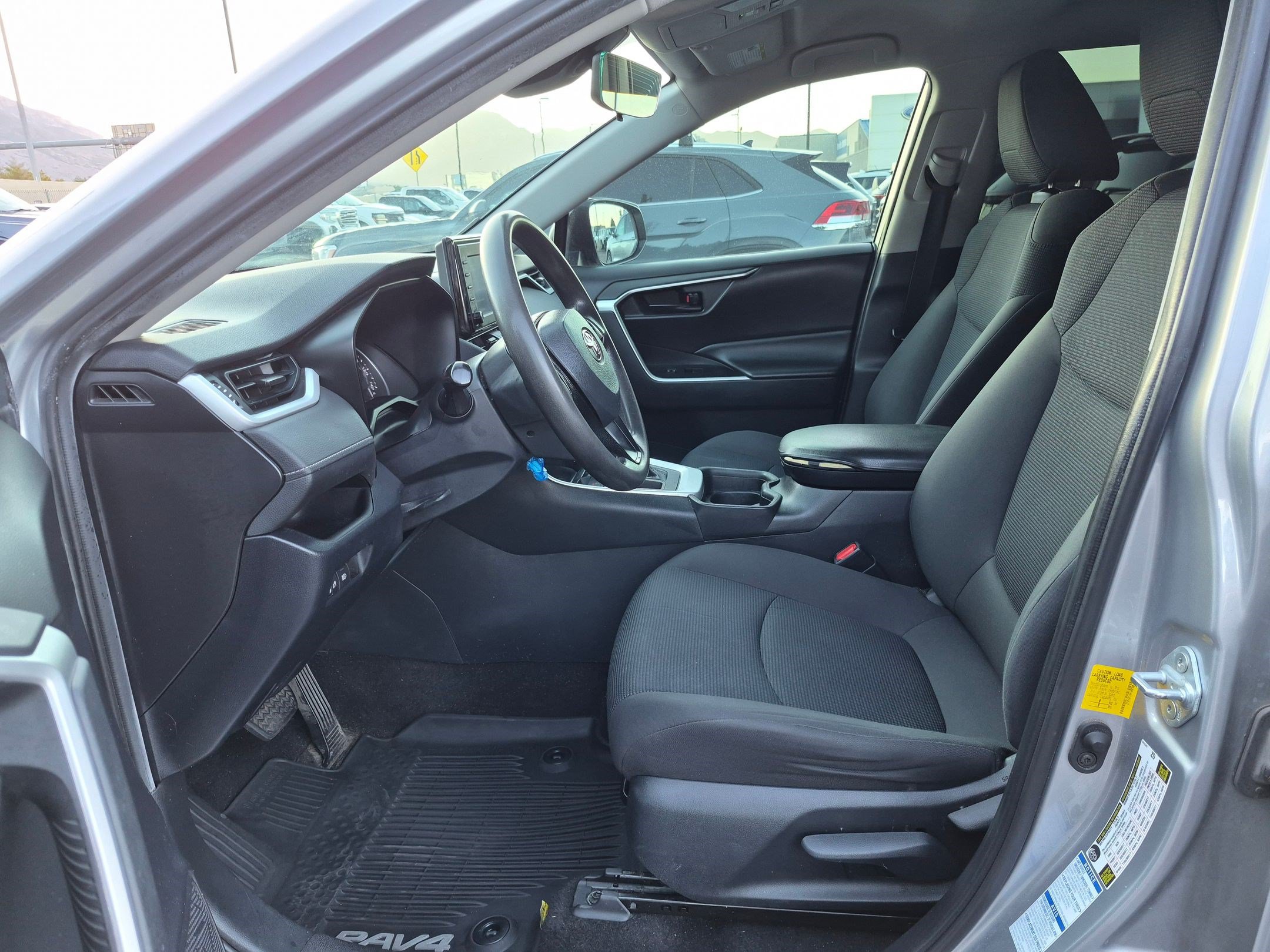 Used 2019 Toyota RAV4 LE w/ All Weather Liner Package AWD/4WD image 17