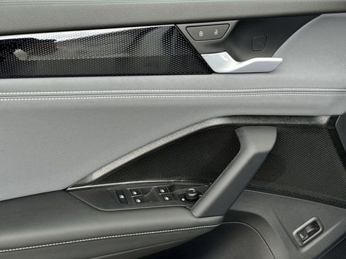 New 2026 Volkswagen Tiguan SE AWD/4WD image 22