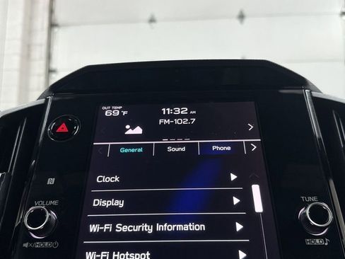 Used 2025 Subaru Forester Sport w/ Popular Package #1 AWD/4WD image 31