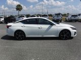Used 2024 Nissan Altima 2.5 SR image 3