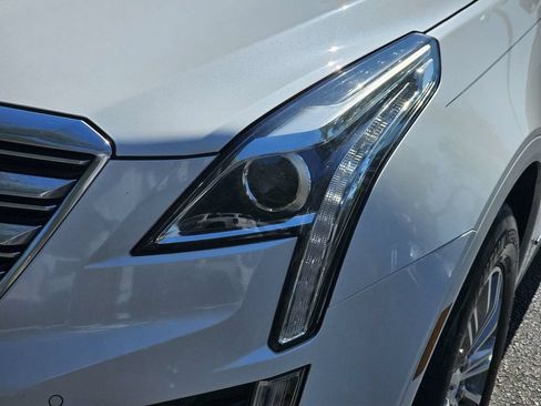 Used 2019 Cadillac XT5 Luxury FWD image 11
