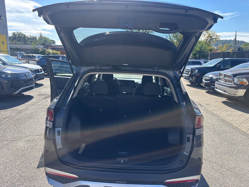Used 2023 Kia Sportage LX FWD image 24