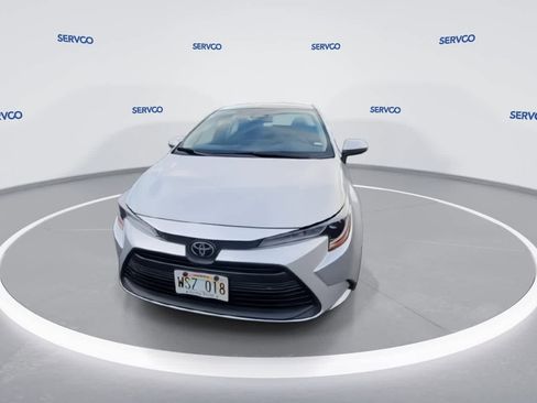 Used 2023 Toyota Corolla LE image 4