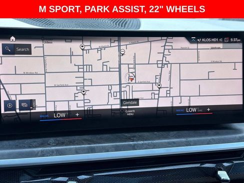 Used 2023 BMW X7 xDrive40i w/ M Sport Package AWD/4WD image 25