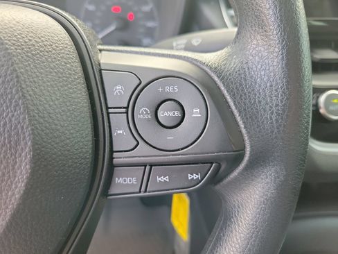 Used 2024 Toyota Corolla LE FWD image 20