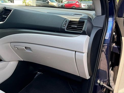 Used 2023 Honda Ridgeline RTL-E image 16