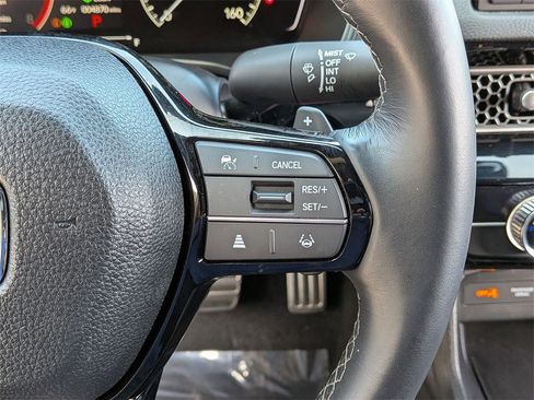 Used 2025 Honda Civic Sport image 31