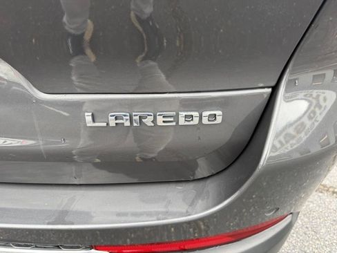 Used 2023 Jeep Grand Cherokee L Laredo w/ Luxury Tech Group I AWD/4WD image 8