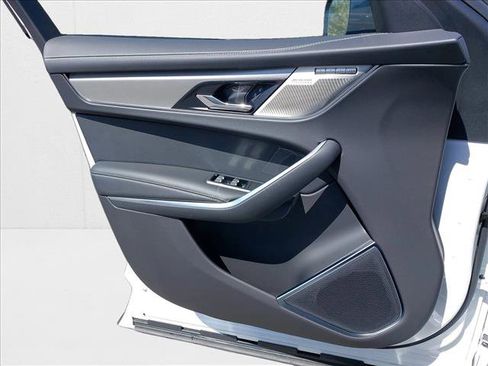 New 2026 Jaguar F-PACE R-Dynamic S image 23