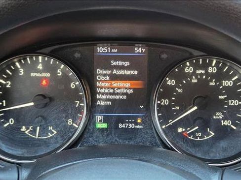 Used 2018 Nissan Rogue S image 11