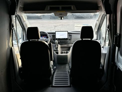 New 2026 Ford Transit 250 148 Medium Roof w/ Load Area Protection Package image 34
