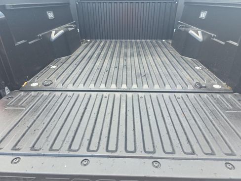 Used 2025 Toyota Tacoma SR5 RWD image 23