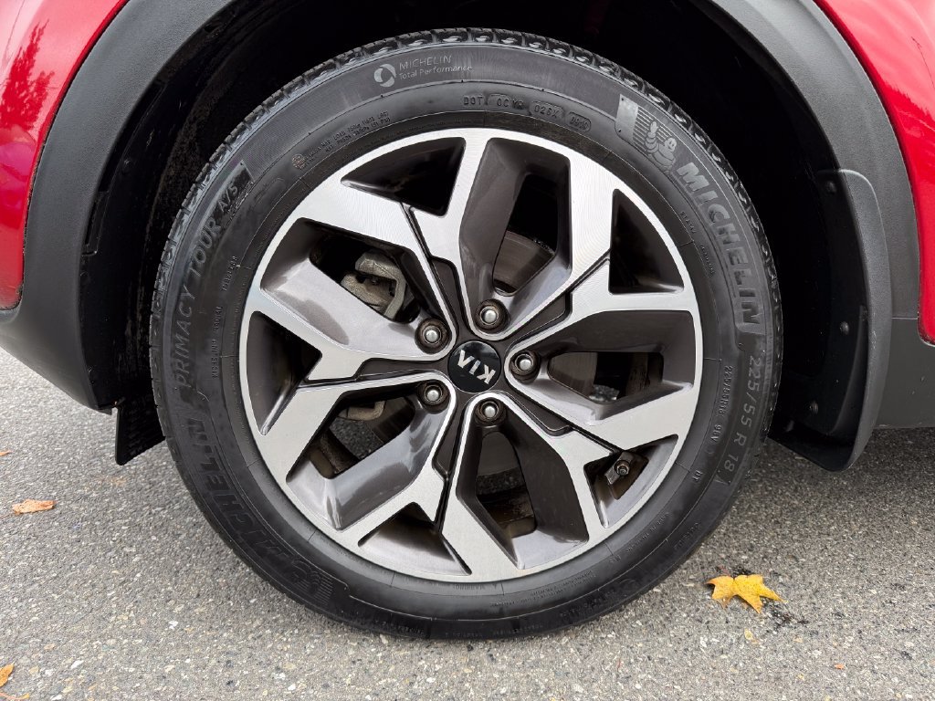 Used 2020 Kia Sportage EX AWD/4WD image 9
