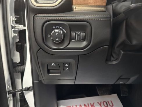 Used 2024 RAM 1500 Limited AWD/4WD image 30