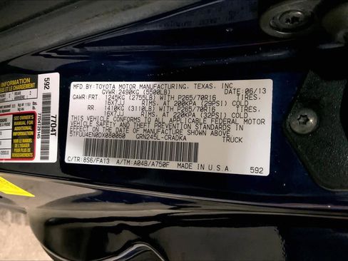 Used 2013 Toyota Tacoma 4x4 Access Cab V6 w/ TRD Off-Road Pkg image 37