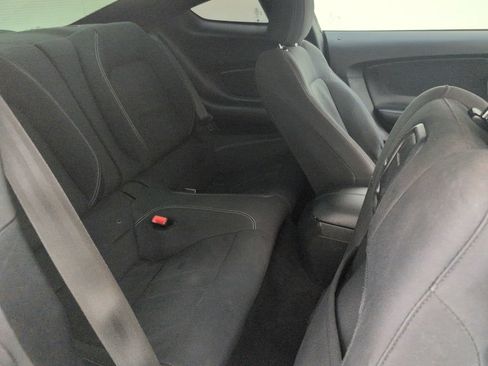 Used 2020 Ford Mustang Coupe RWD image 14