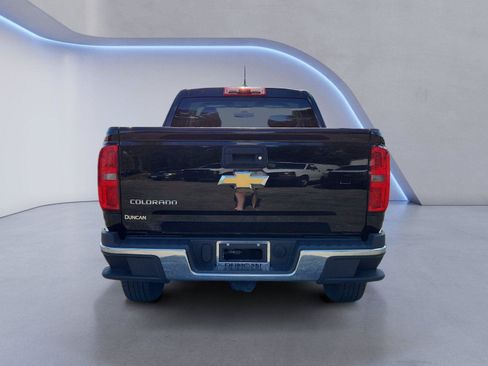 Used 2018 Chevrolet Colorado W/T w/ WT Convenience Package AWD/4WD image 4