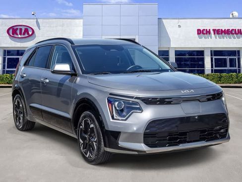 Used 2024 Kia Niro Wind FWD image 3