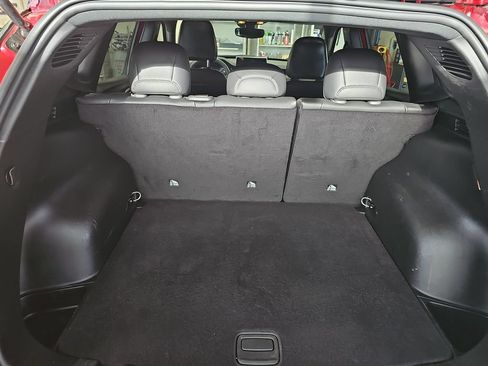 Used 2025 Jeep Compass Trailhawk AWD/4WD image 12